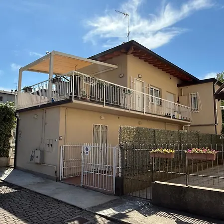 アパート Casa Miki